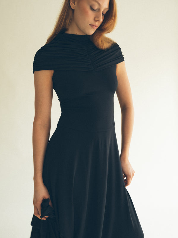 Draped dress black
