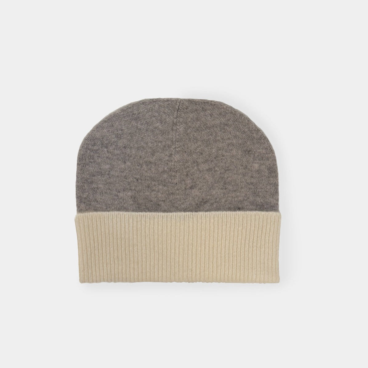 Beanie Grey & White